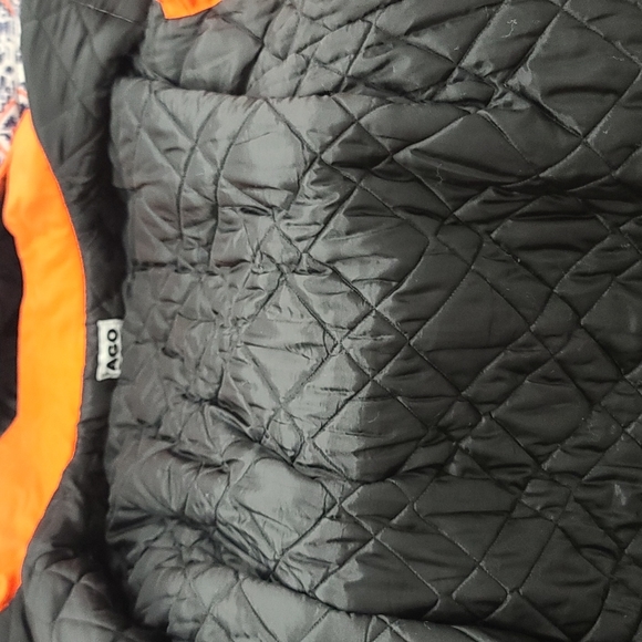 Reflective jacket with hood - Picture 5 of 5